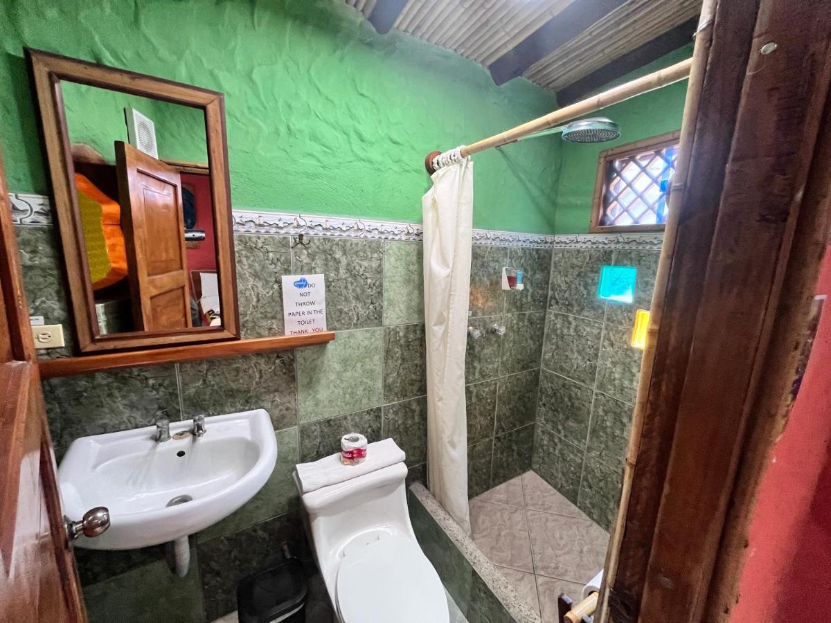 Lonesome George Ecolodge Puerto Ayora  Luaran gambar
