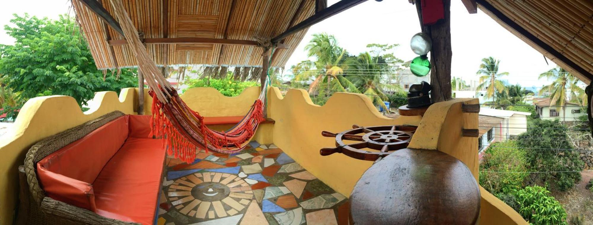 Lonesome George Ecolodge Puerto Ayora  Bilik gambar